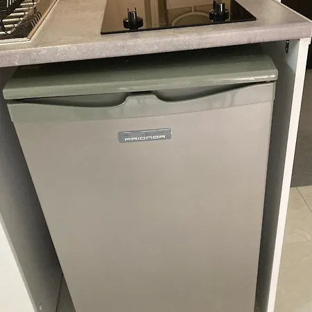 Champs Elysees No 76 *