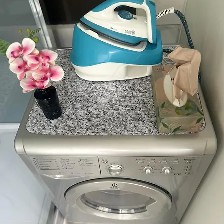 Champs Elysees No 76 아파트 *