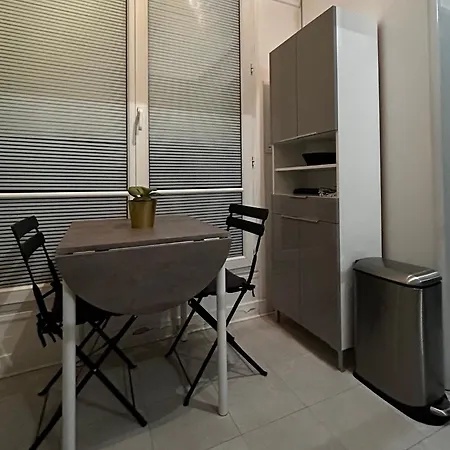 Champs Elysees No 76 * Париж