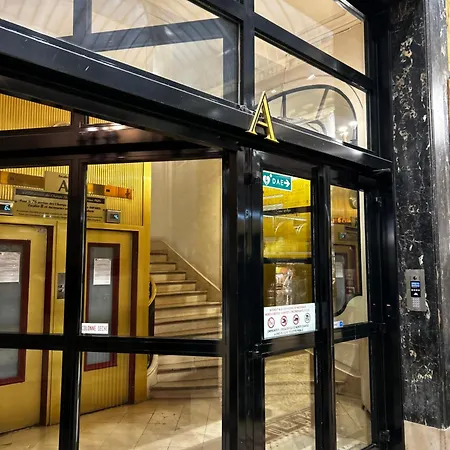 Champs Elysees No 76 * Paris